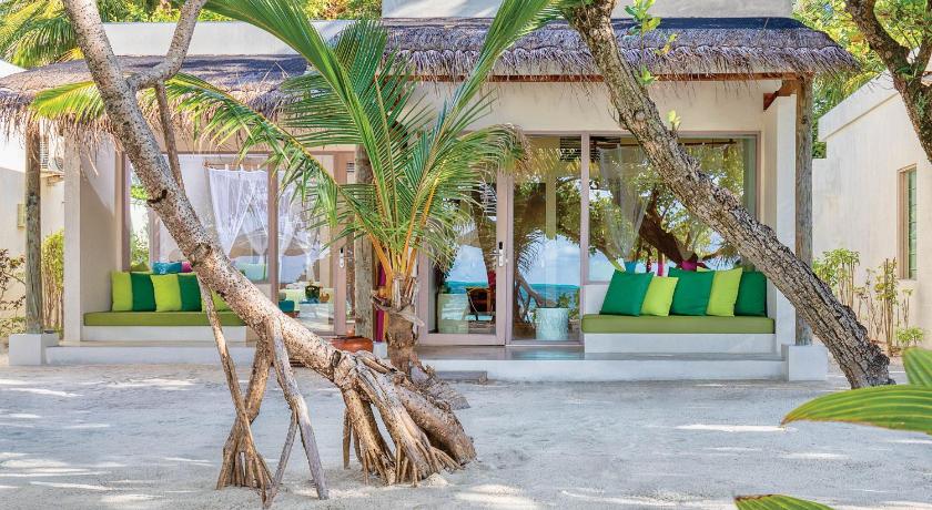 OBLU-BY-ATMOSPHERE- AT-HELENGELI-MALDIVE-AIR-TOUR-TRAVEL-7